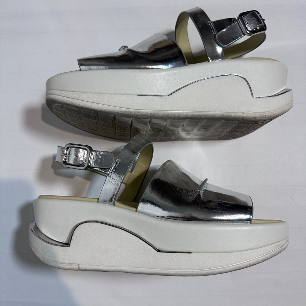 4CCCCEES Eclipse Pinch Slingback Sandal - Picture 3 of 6